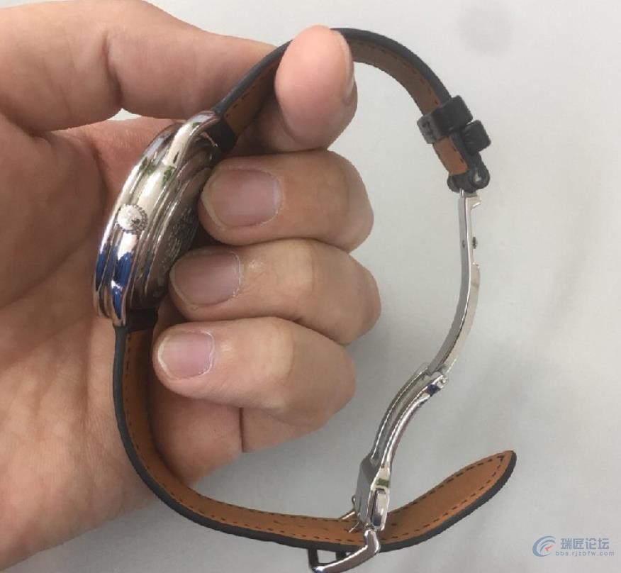 老婆送了块爱马仕表，忍不住吐槽一下
