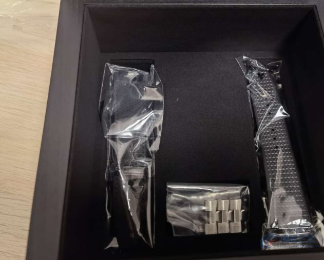 纪念一下我第一次买的江诗丹顿4500v