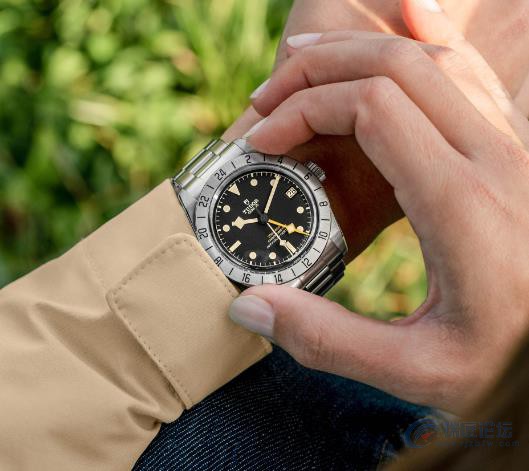 2023 年帝舵 Black Bay Pro GMT 腕表