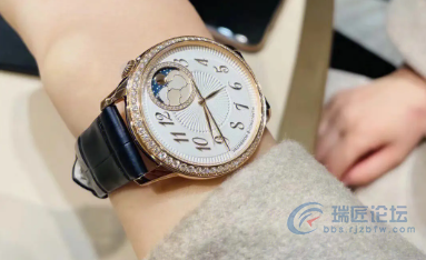 最近想买一个江诗丹顿伊灵女神系列，哪个好看？