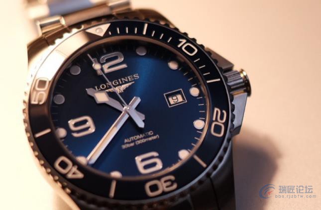 重庆浪琴保养中心电话(如何联系并预约服务)