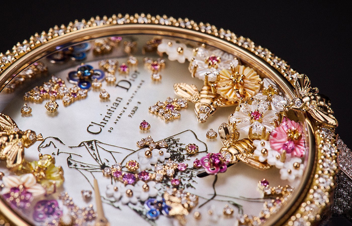 迪奥发布全新DIOR GRAND SOIR AUTOMATE系列MISS DIOR（迪奥小姐）高级腕表