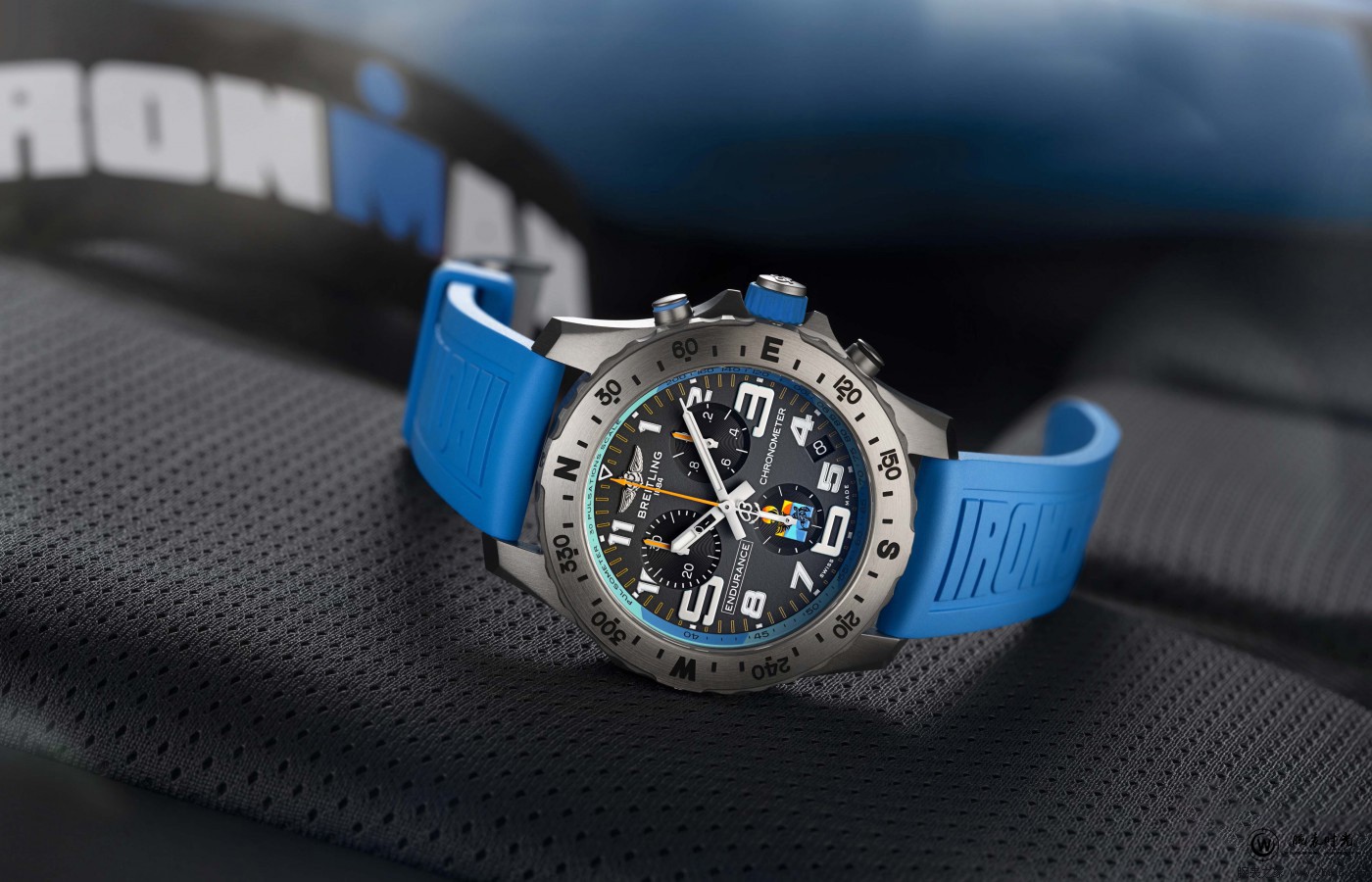 为冲过终点而生 百年灵2025年IRONMAN®赛事专业耐力腕表 (ENDURANCE PRO)