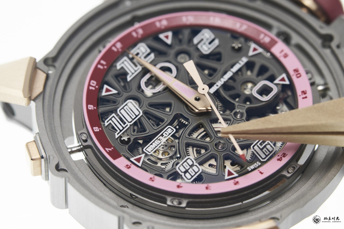 RM 63-02世界时自动上链腕表 当繁复隐于无形，至臻归于纯粹
