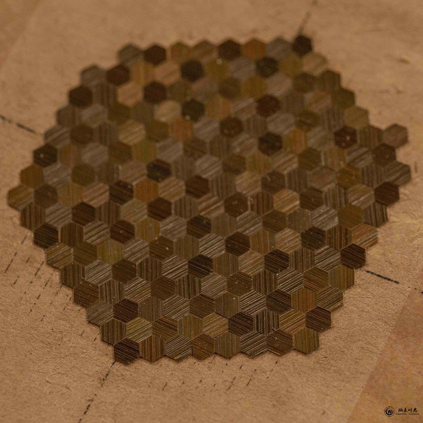 Chopard萧邦推出两款全新L.U.C Quattro Spirit 25麦秆细工镶嵌腕表