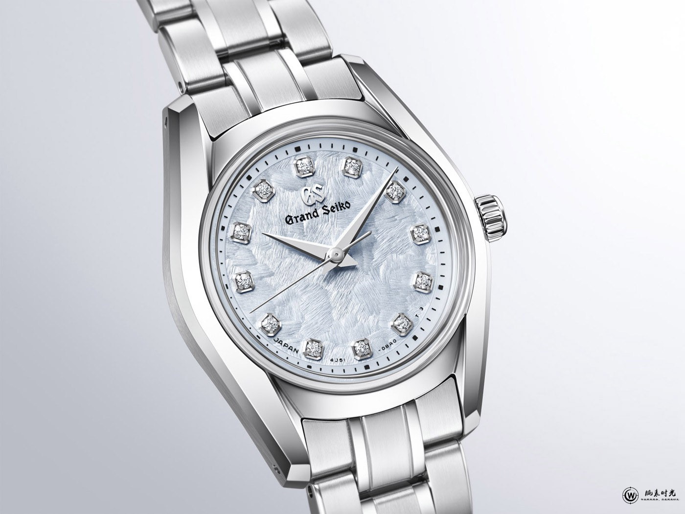 冠蓝狮推出Heritage系列STGF387和STGF389腕表