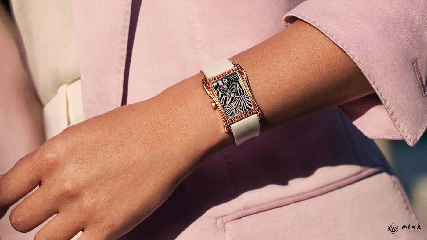 斑马纹韵，落日余晖：百达翡丽推出全新GONDOLO SERATA“斑马”正装腕表