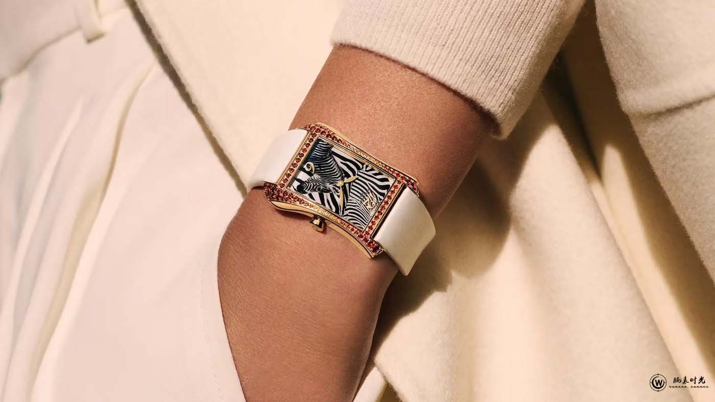 斑马纹韵，落日余晖：百达翡丽推出全新GONDOLO SERATA“斑马”正装腕表