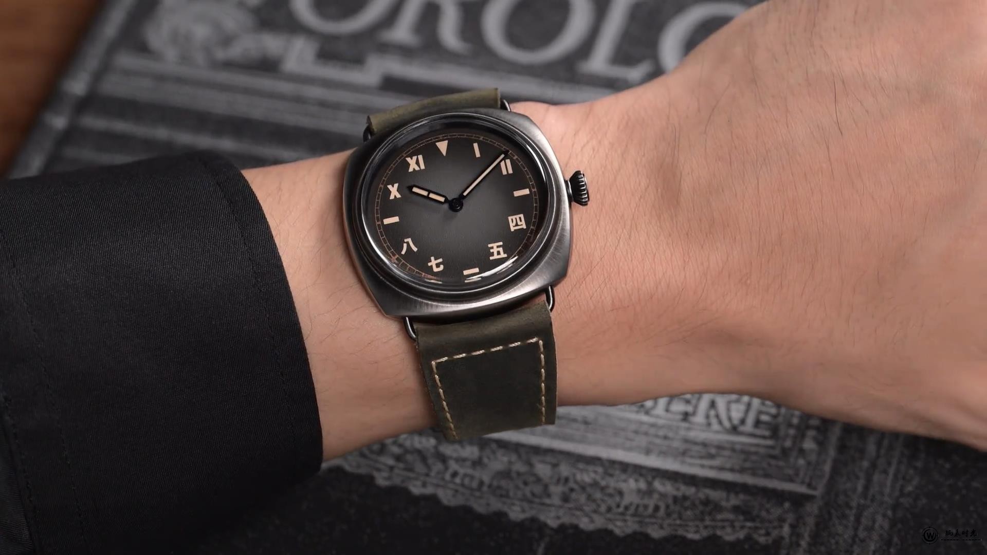 沛纳海推出全新Radiomir镭得米尔系列八日动储中国特别版腕表