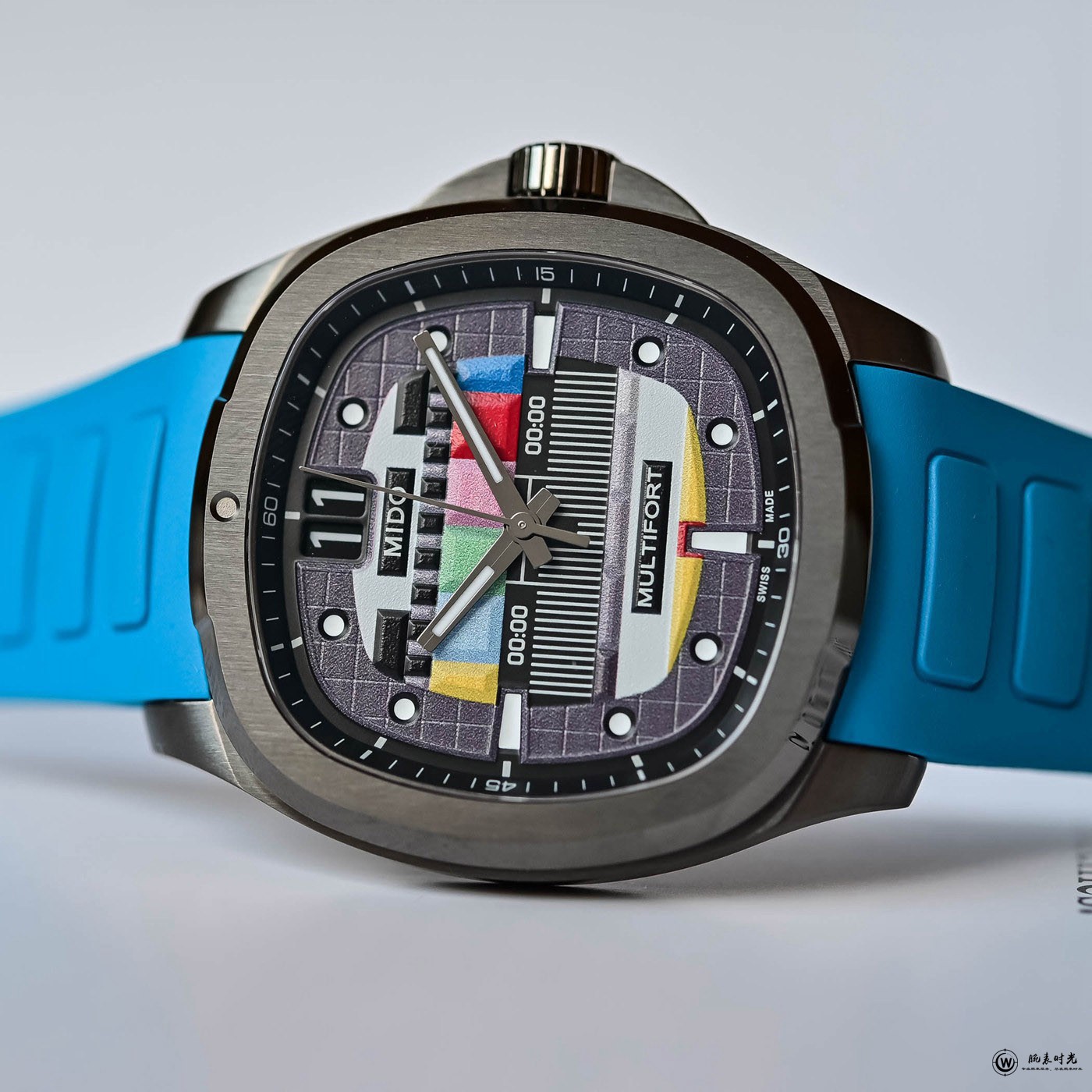 瑞士美度表推出舵手系列TV大日历S01E02特别版腕表
