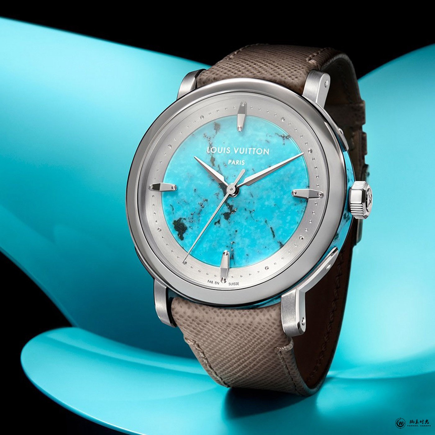 路易威登推出Escale系列孔雀石腕表和绿松石腕表