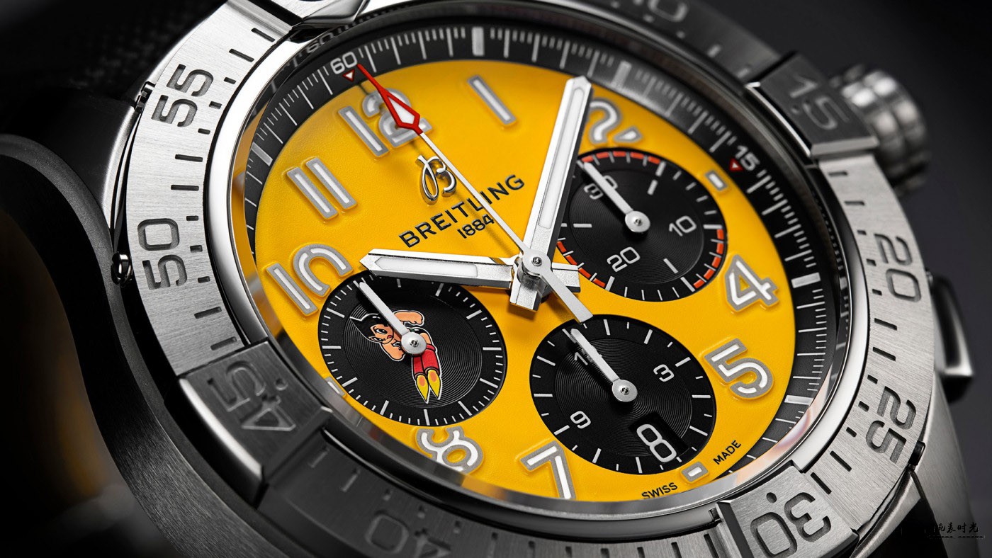 百年灵推出复仇者B01计时腕表44铁臂阿童木限量版