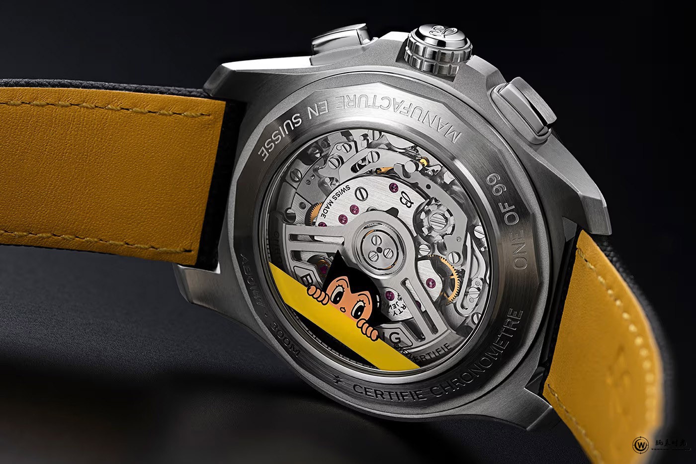 百年灵推出复仇者B01计时腕表44铁臂阿童木限量版