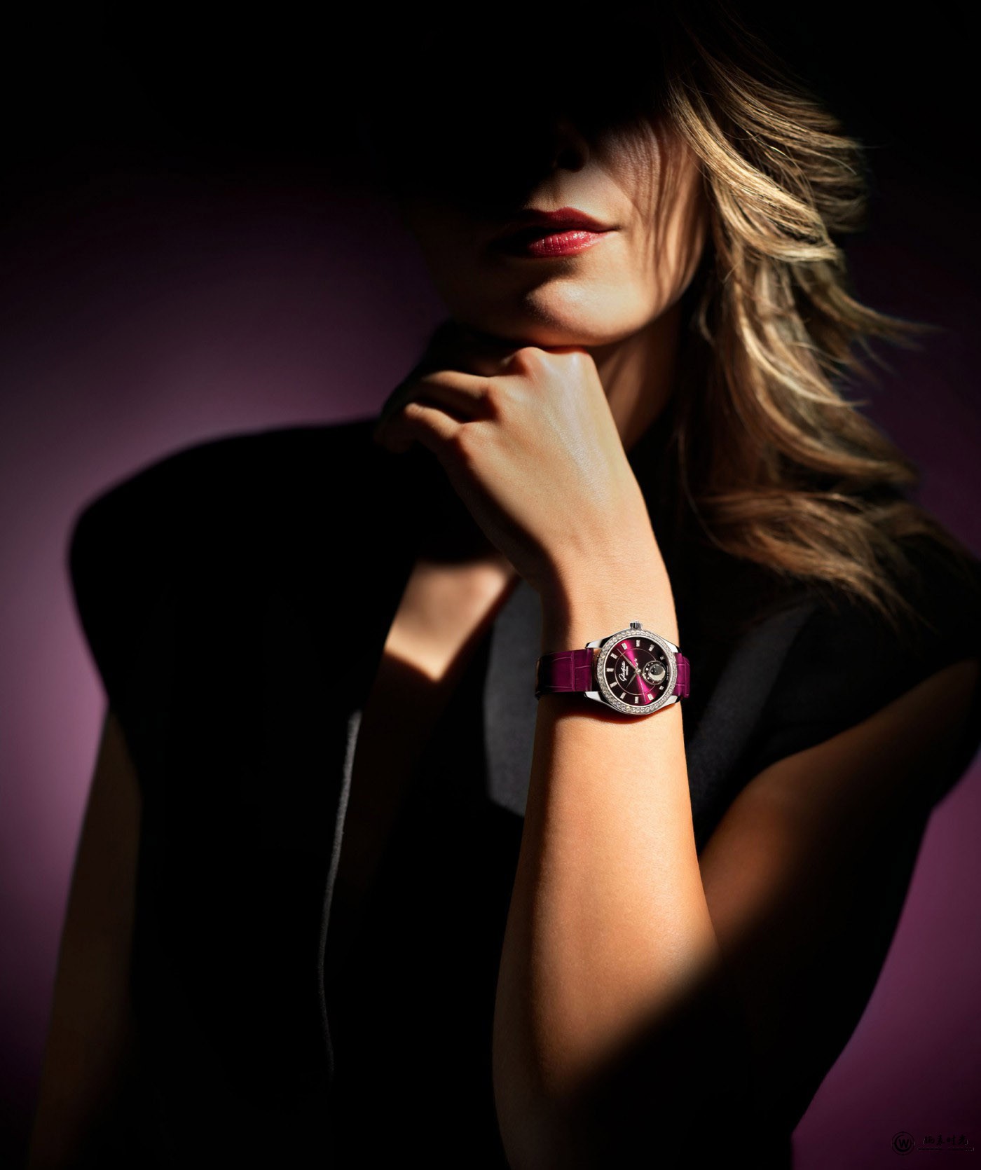 新篇初启 紫气东来 格拉苏蒂原创“紫绒”小夜曲月相腕表