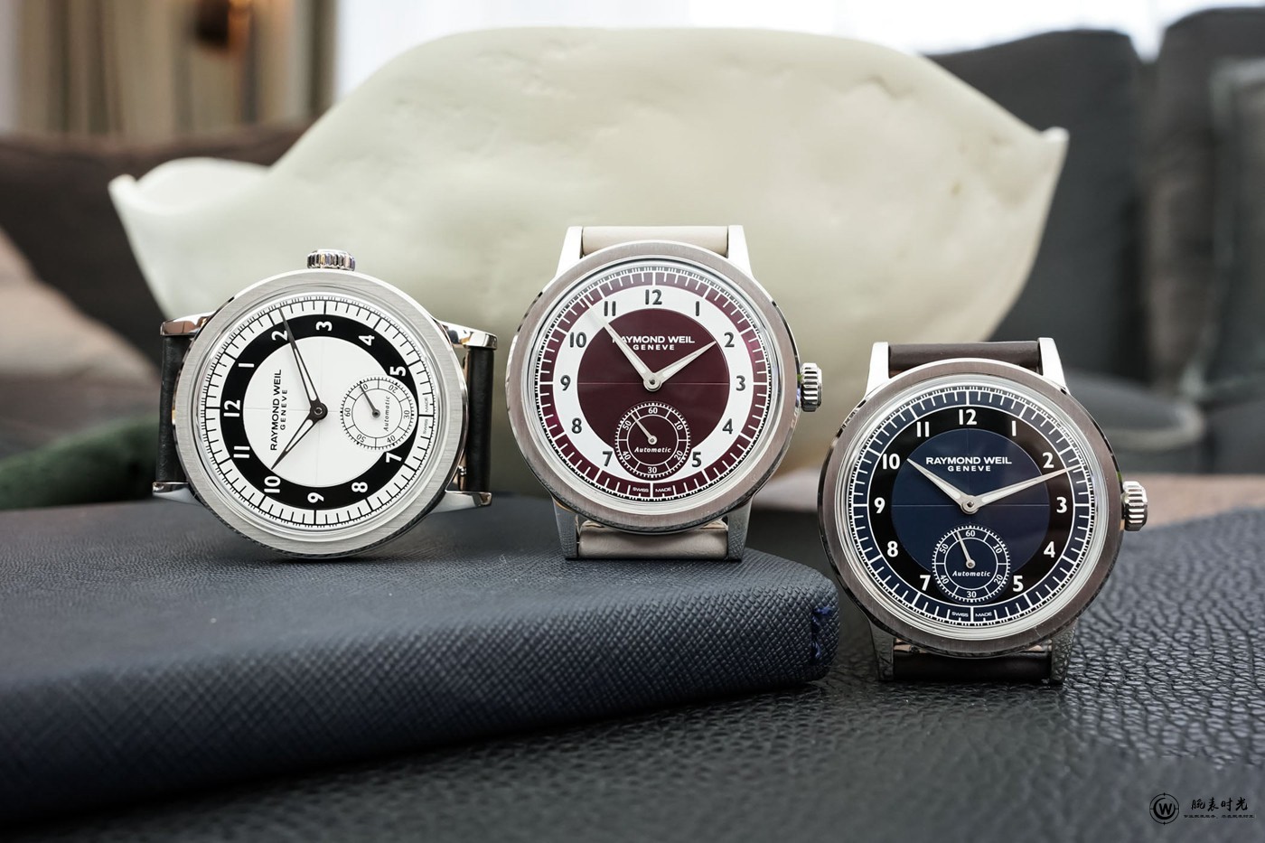 雷蒙威推出三款复古系列小秒针“Tuxedo”表盘39毫米腕表