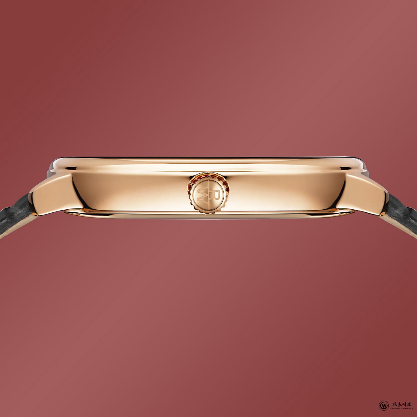 雷蒙威推出托卡塔传承系列红盘腕表