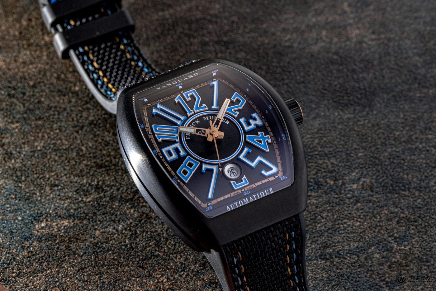 GP芝柏表推出全新三飞桥三问报时陀飞轮腕表